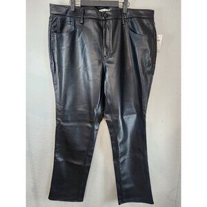 Good American Women's Black Zip Front Straight Leg Faux Leather Pants Size 18